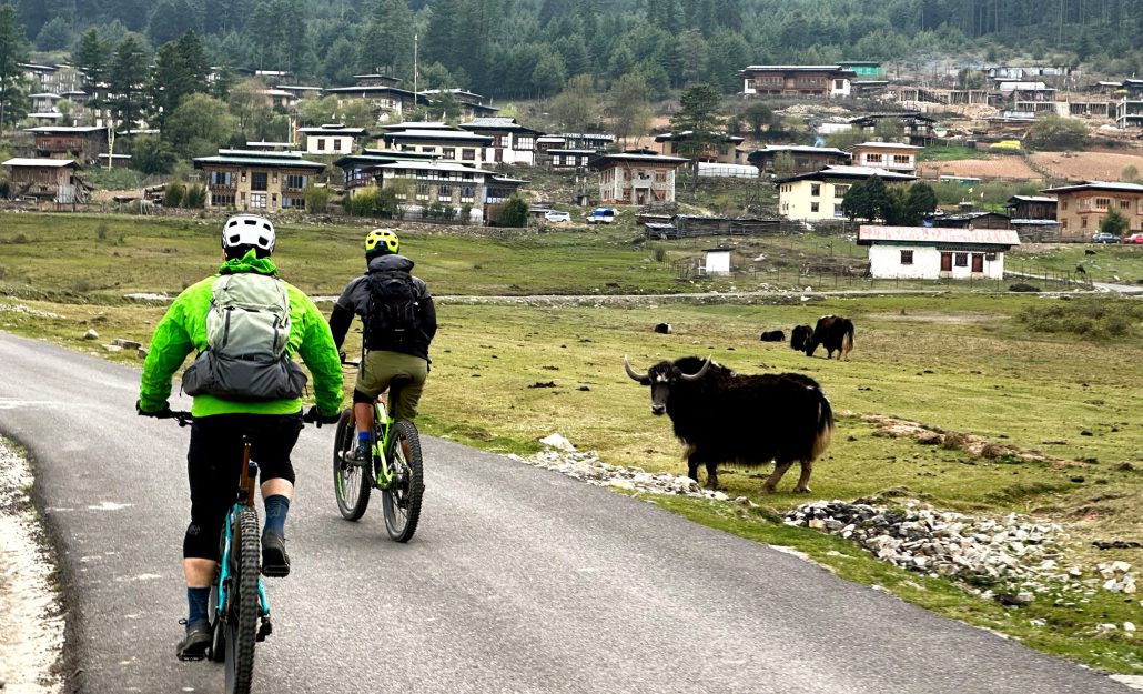 Chumey Valley – Tharpaling Goenpa- Ride into Bumthang (Amazing!!).